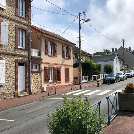 Vila Casa Parcului Villers-sur-Mer Exteriér fotografie